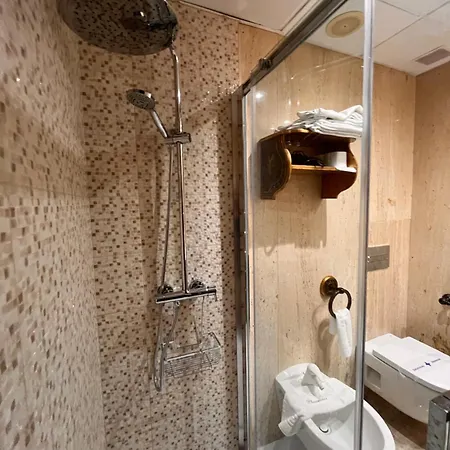 Отель Microtel Placentinos