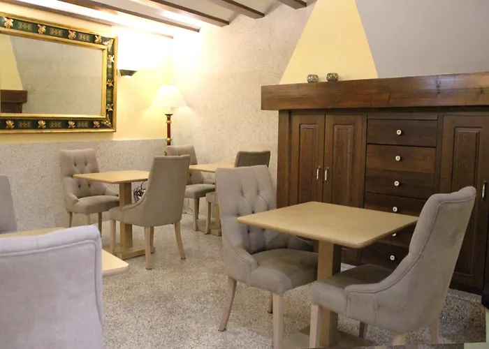 Microtel Placentinos