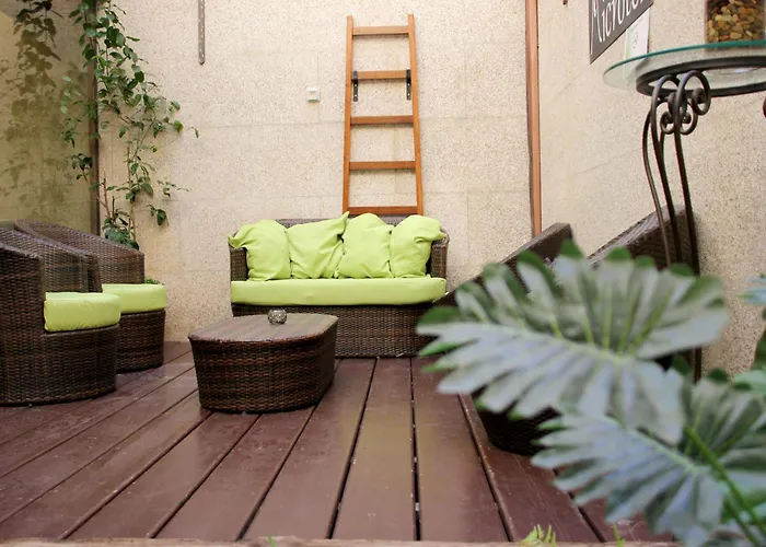 Microtel Placentinos 2*