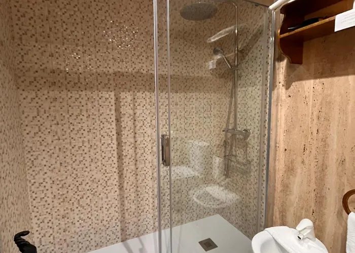 酒店 Microtel Placentinos 2*