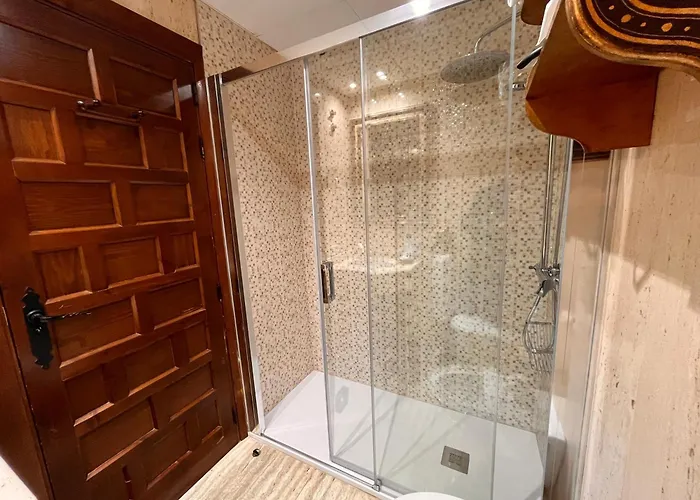 Microtel Placentinos 2*