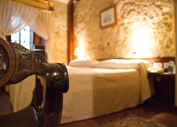 Microtel Placentinos 酒店