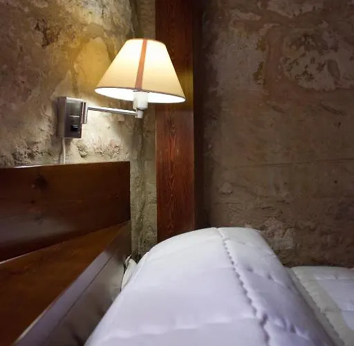 Microtel Placentinos 酒店